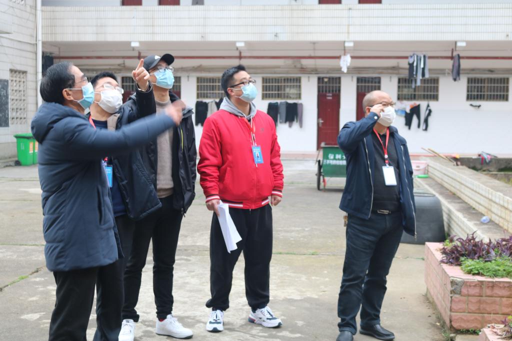 隔离室建设工地